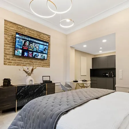 Design I Center I Kingbed I New Аугсбург