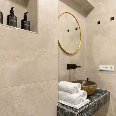 דירה Design I Center I Kingbed I New אוגסבורג