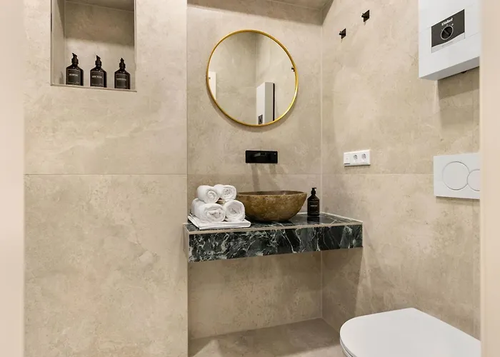 Design I Center I Kingbed I New اوغسبورغ
